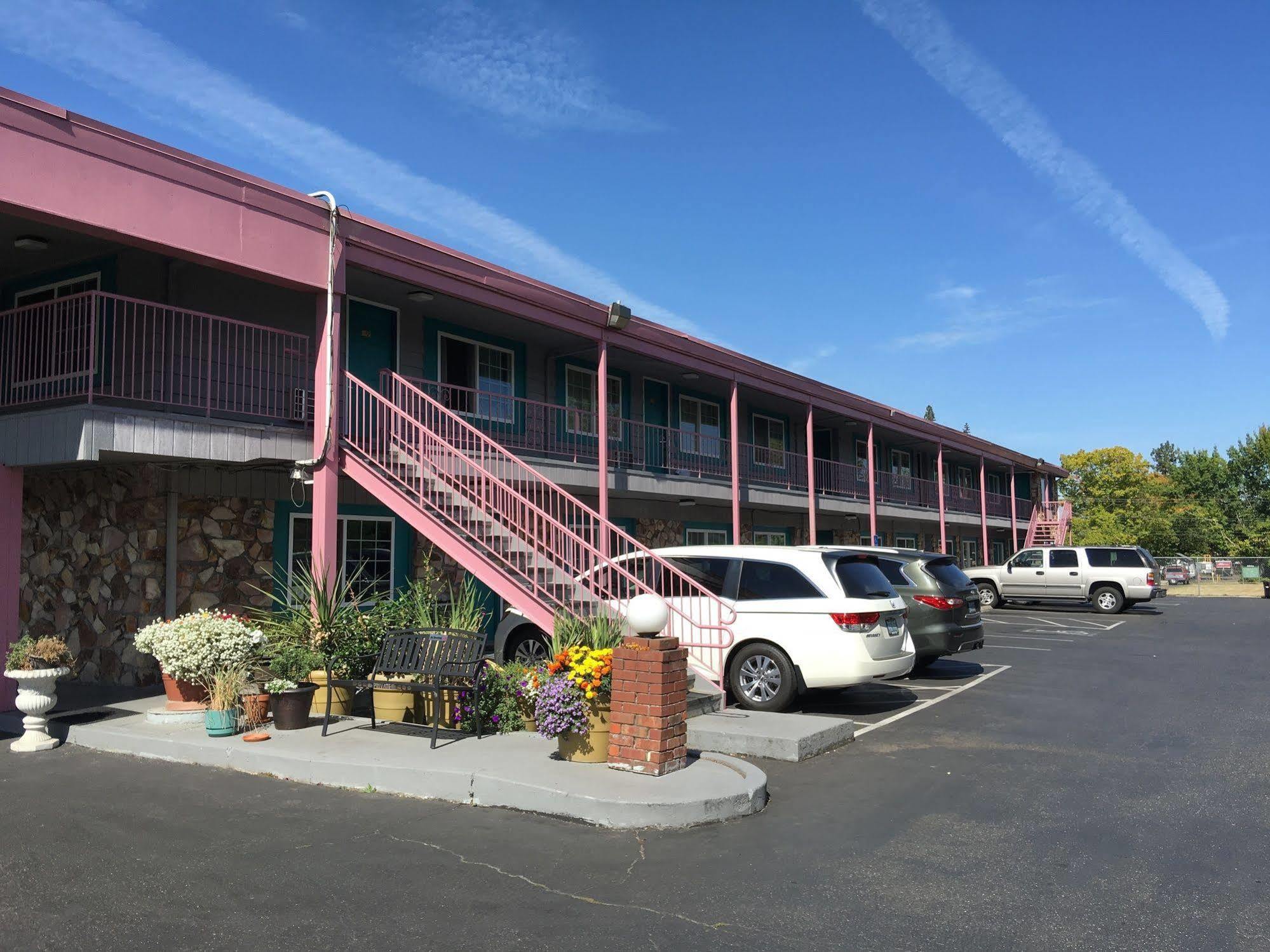 Beaverton Budget Inn Exterior foto